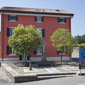 Al Canton Apartment Colà